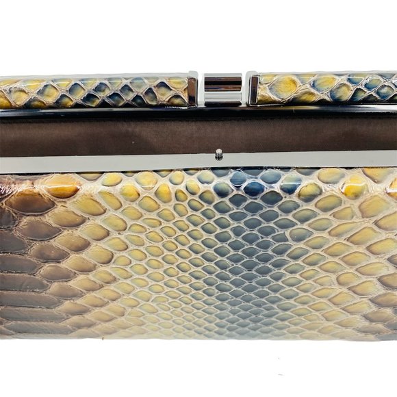 Faux Reptile Clutch - Picture 8 of 11